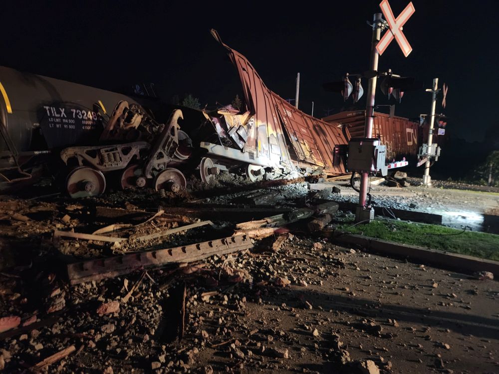 Photo 1. The CN freight train following the derailment on July 5, 2026 in Repentigny, Quebec (Source: Transportation Safety Board of Canada)