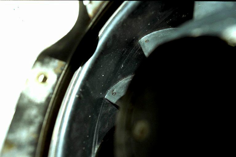 Avionics compartment cooling fan - impeller blades 5-6