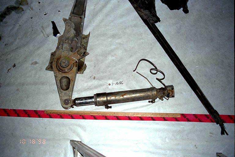 Vérin de volet - volet intérieur droit - vérin intérieur