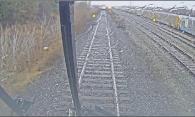 Figure 2. Tête du train GO 1028, vue de la voiture à cabine de commande du train GO 1775, après que les 2 trains se sont immobilisés (Source : Metrolinx)